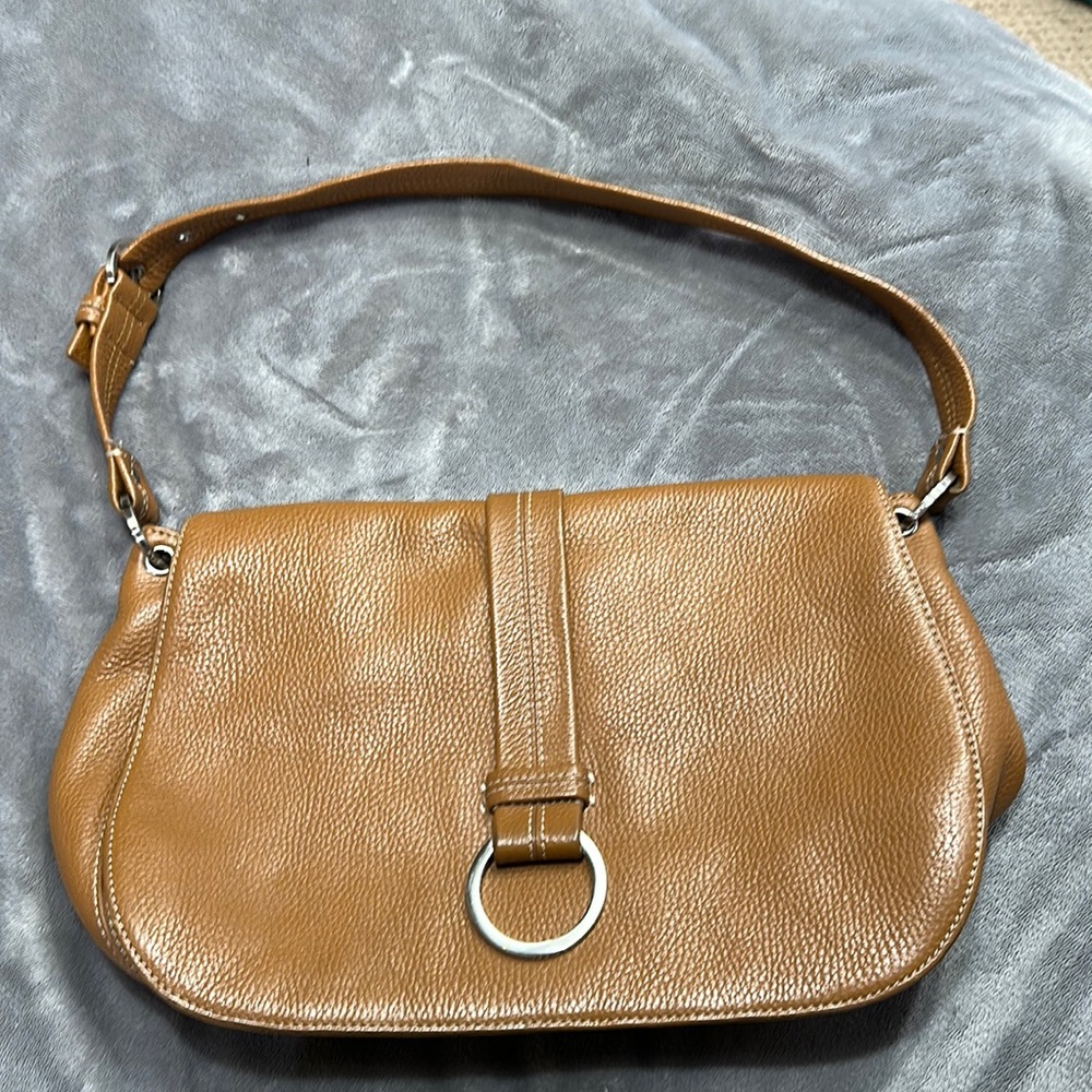 Cole Haan Tan Leather Purse. Medium Sized Purse.